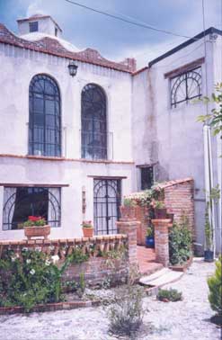The beautiful Mexican casa, where Justin learns to cook. Used with permissions, Mexican Home Cooking, 1999.